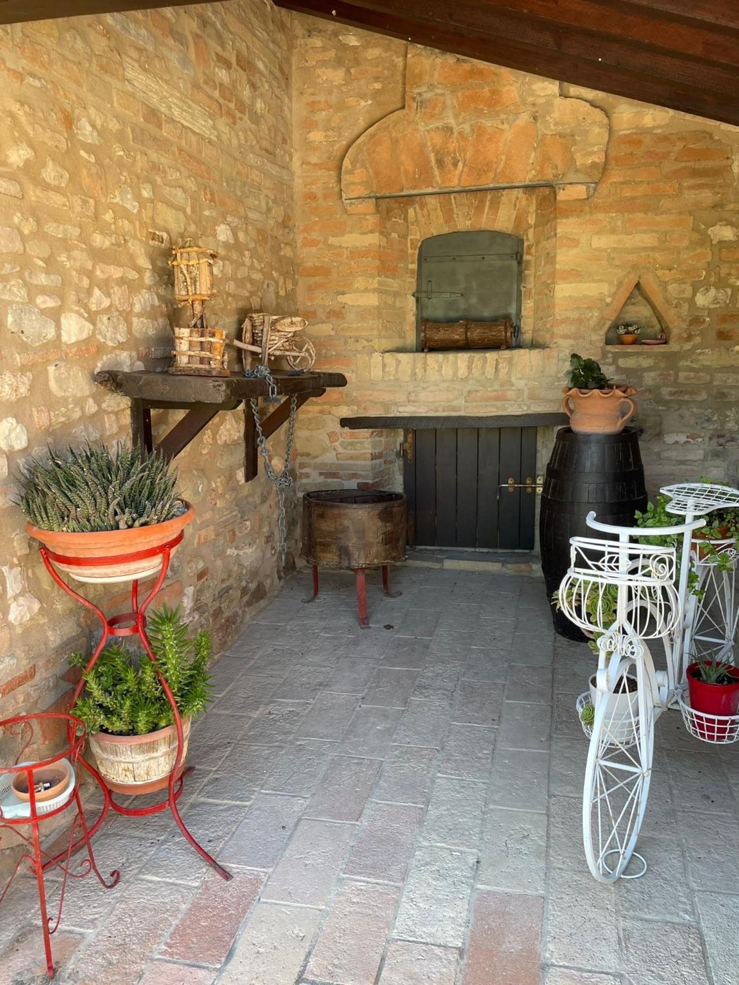 Agriturismo Villa Rosetta San Severino Marche Bagian luar foto